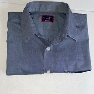 Untuckit mens medium longsleeve dress shirt. Grey and white micro checks.